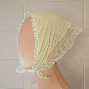 NWT Lace Head Scarf from Amazon Cream & White